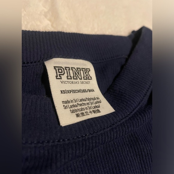 Navy blue PINK-Victoria’s Secret crop top - XS - Picture 3 of 3